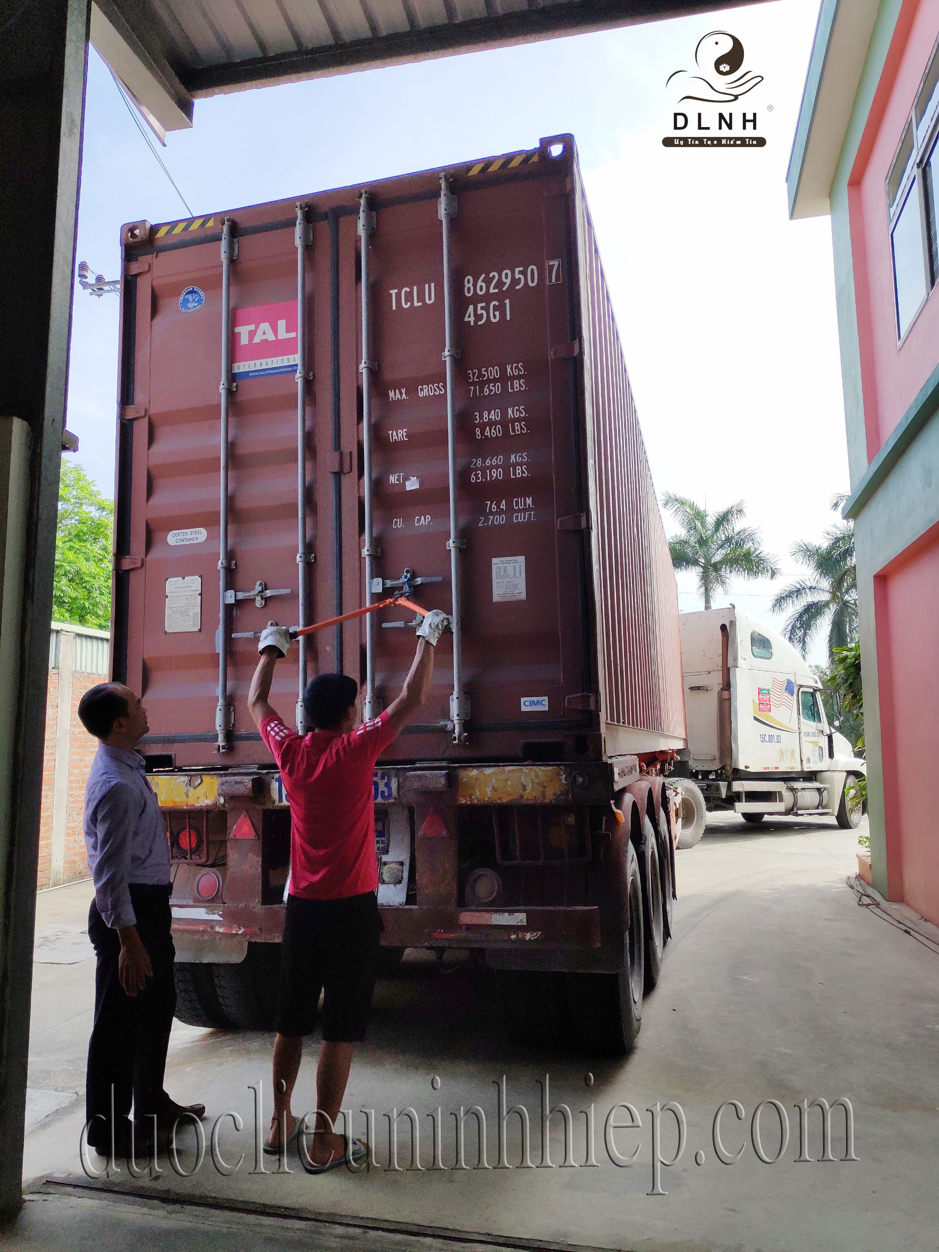 cd7b8210e6401b1e4251 copy